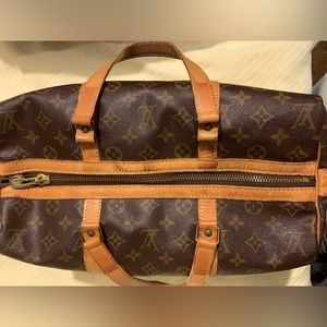 LOUIS VUITTON Monogram Canvas Sac Souple 35, Vintage